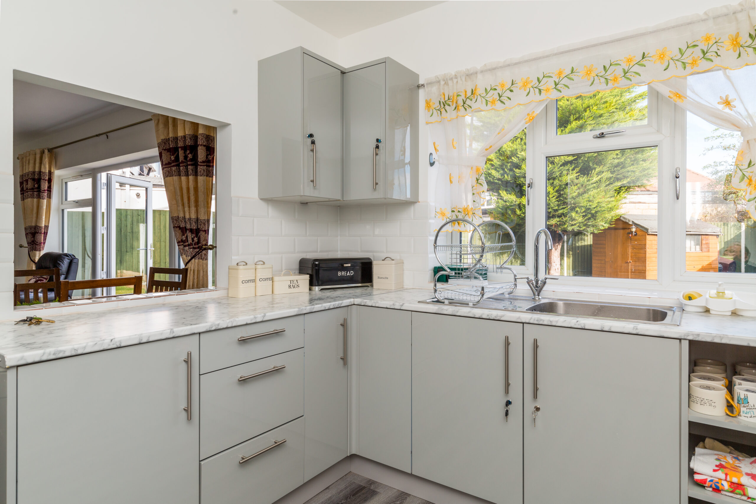 Modern Fitted Kitchen